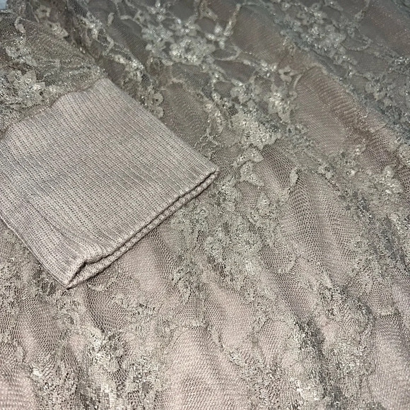 Three Seasons Maternity Lace Tunic - Picture 2 of 9